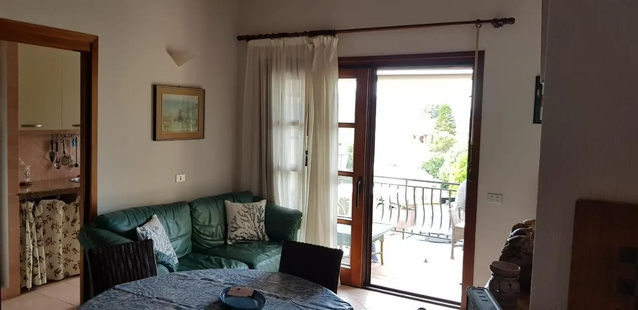 Appartamento il giardino San Teodoro Centro  San Teodoro (Sardinia)